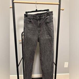 American Eagle high rise mom jeans